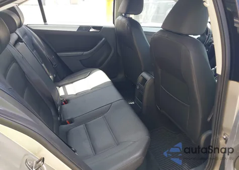 2013 Volkswagen Jetta 2.5L Se from USA, damaged, VIN 3VWDX7AJ8DM230754